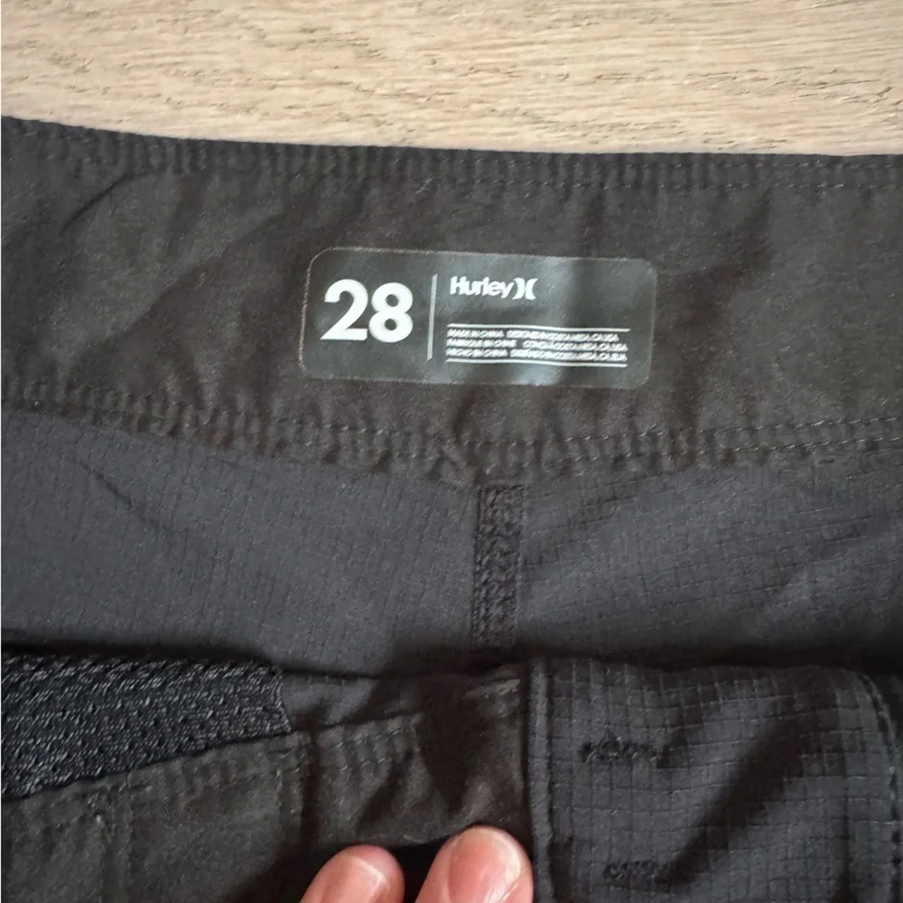 Men’s Hurley Board Shorts size 28